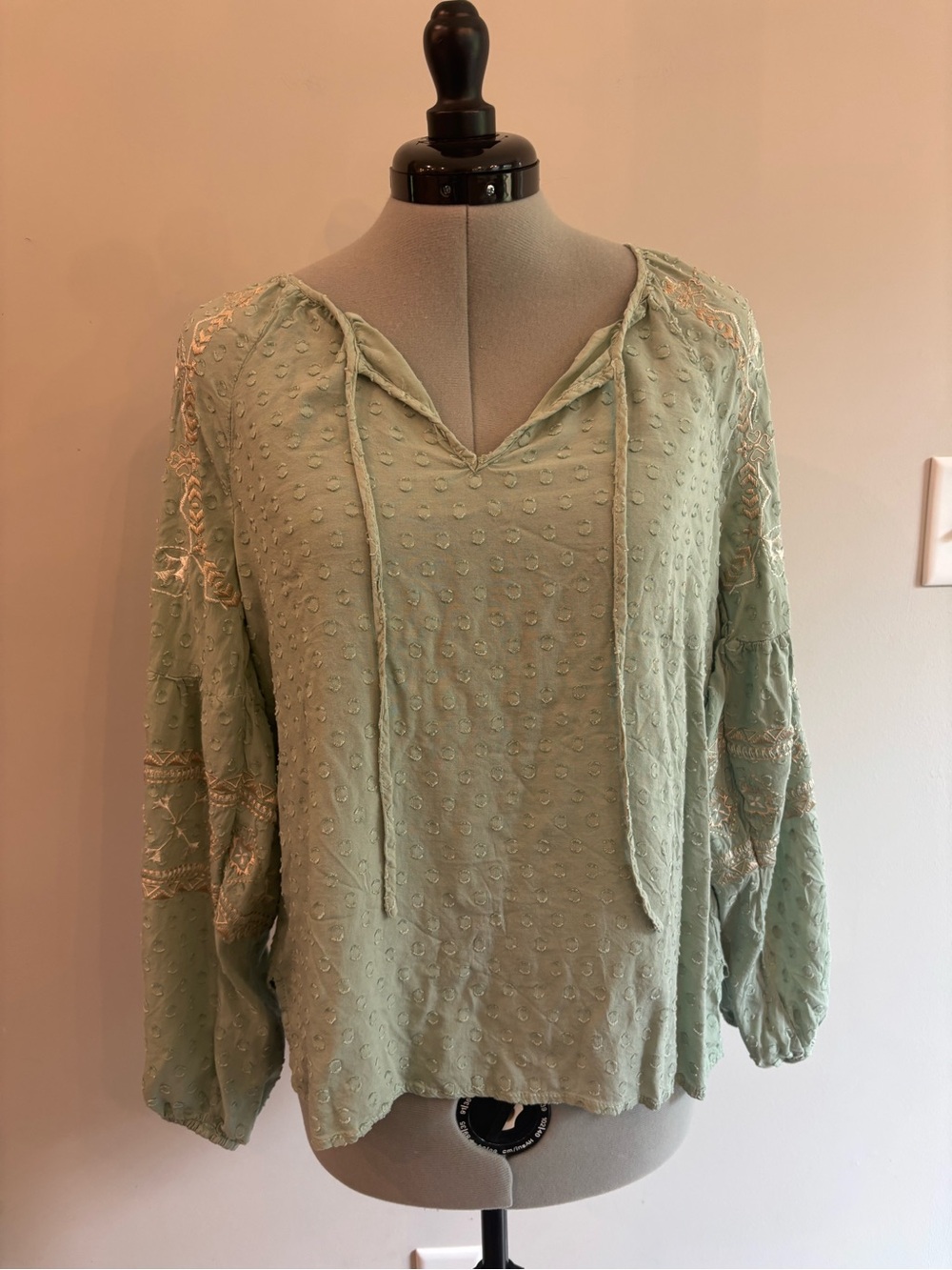 Cupio Sage Green Swiss Dot Boho Blouse 0192